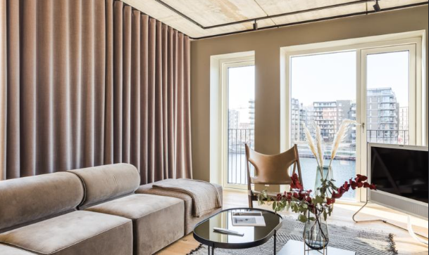 Lighting a Room Without Wasting Energy or Money